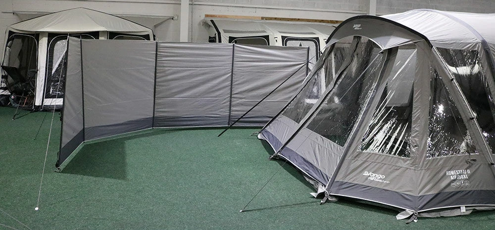 Vango Homestead Family Windbreak (5 Pole) Cloud Grey 5 Vango Homestead Family Windbreak (5 Pole) Cloud Grey - Image 3