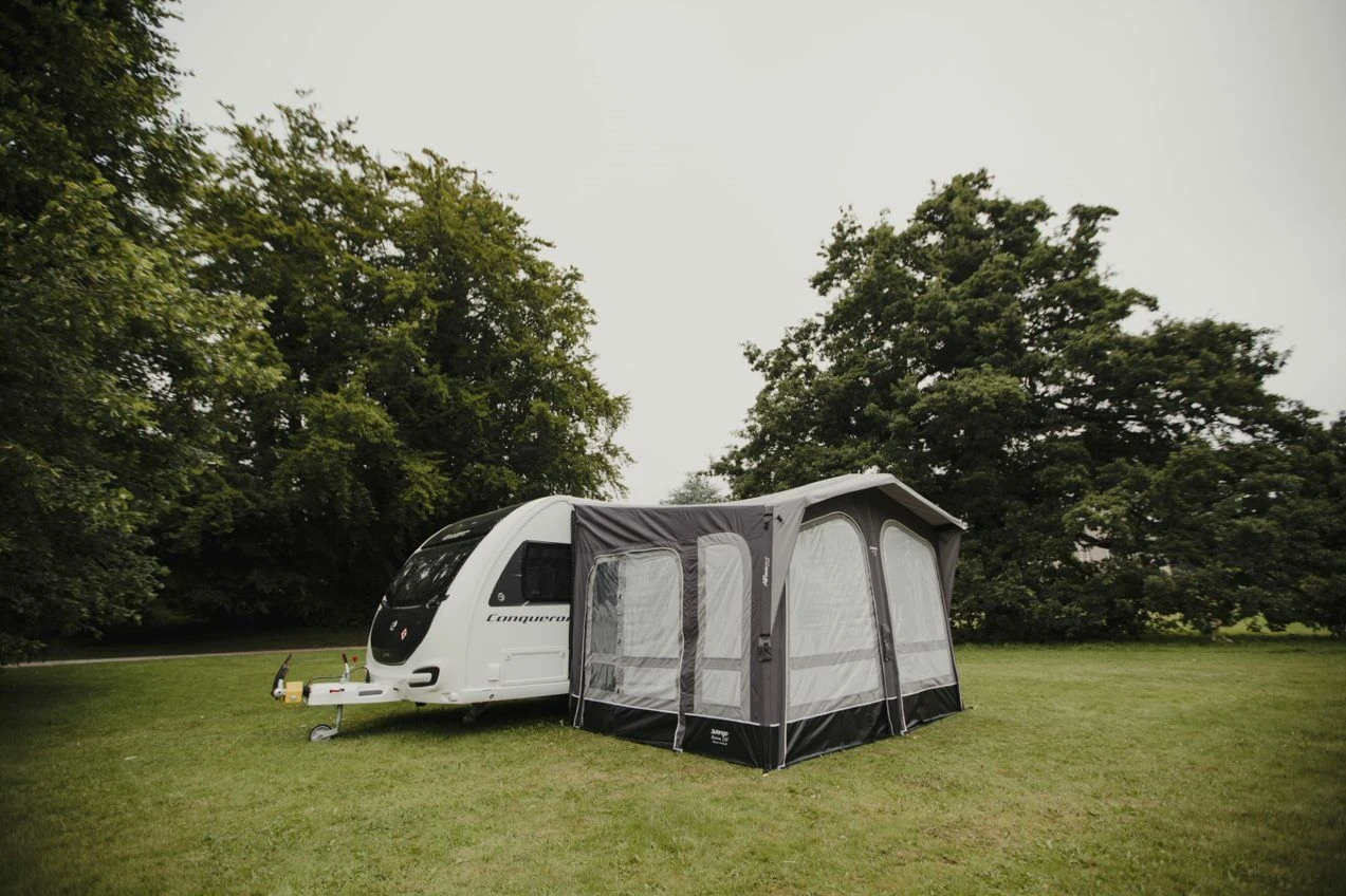 Vango Airbeam Vango Riviera Air 390 Elements ProShield Caravan Awning (2023) 10 Vango Airbeam Vango Riviera Air 390 Elements ProShield Caravan Awning (2023) - Image 8